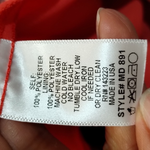 Mary & Mabel Floral printed romper sheer flutter sleeve size medium pink - Picture 9 of 9